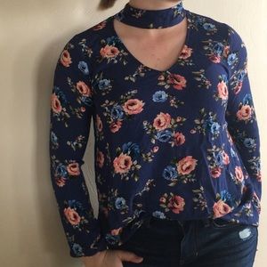 Illa Illa brand choker blouse